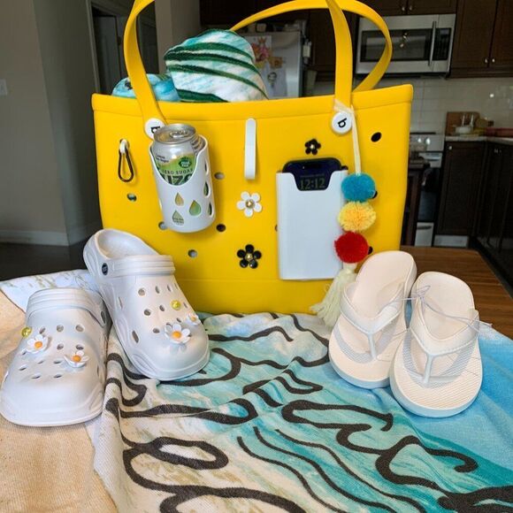 New EVA cup/bottle/can holder for all EVA/Crocs/Bogg bags - Picture 7 of 13